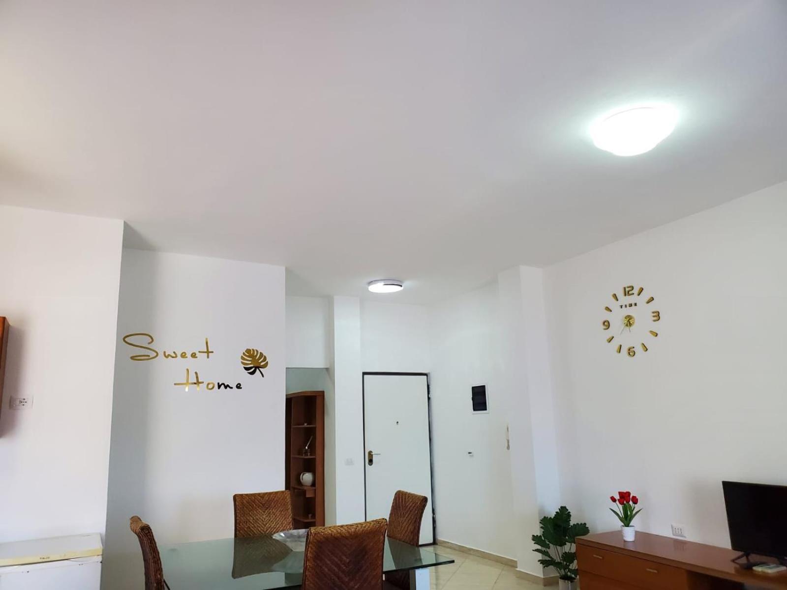 Summer Gate Apartment Sarandë Exterior foto