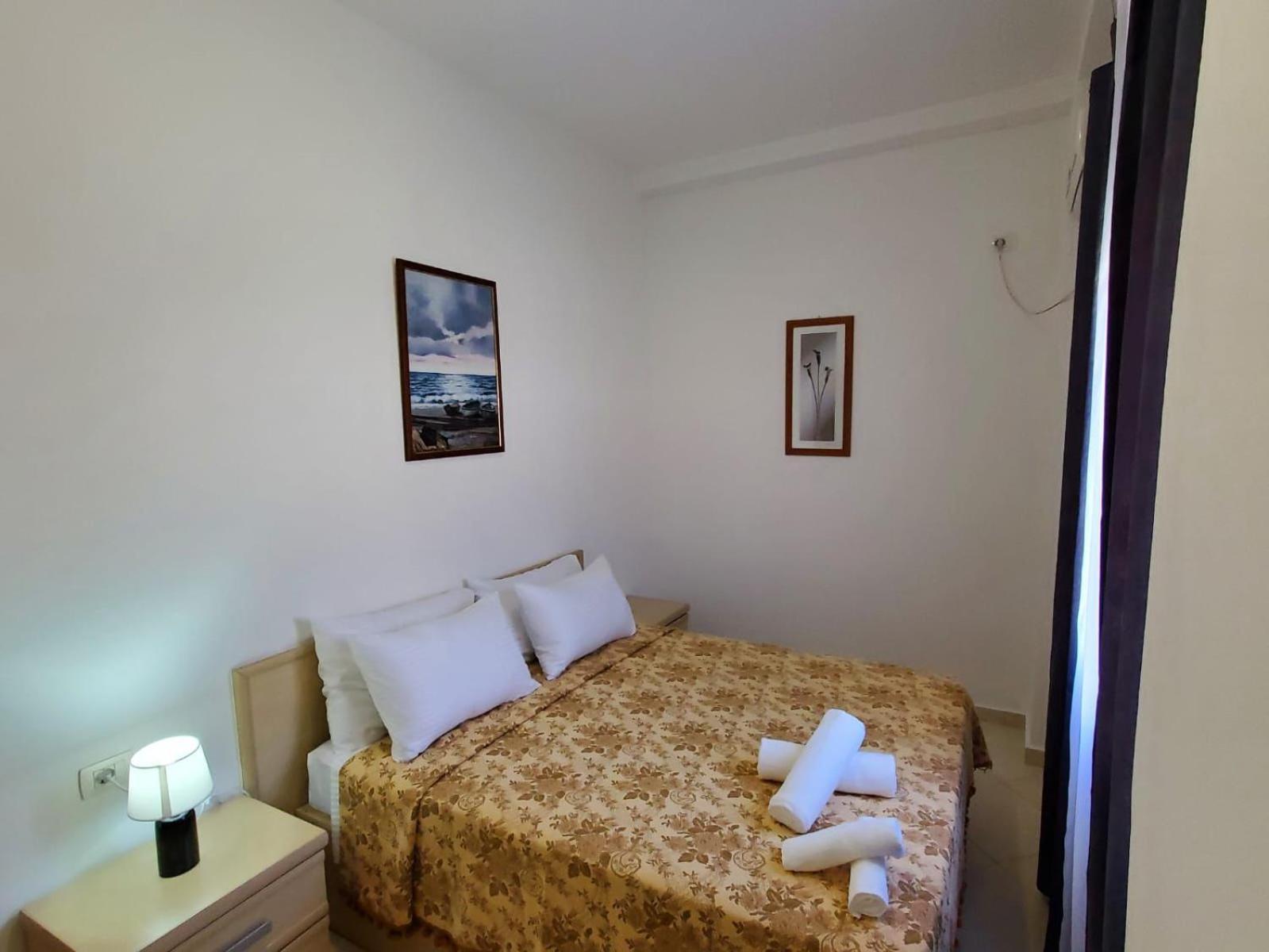 Summer Gate Apartment Sarandë Exterior foto